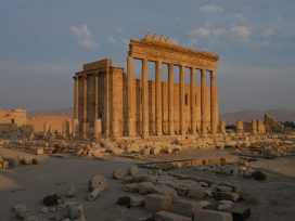 Cover for: ‘We should do nothing!’ On the history, destruction and rebuilding of Palmyra