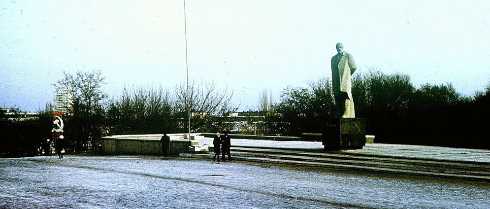 Recovering Moldovan identity through literature