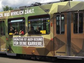 Cover for: Never again meets a new war